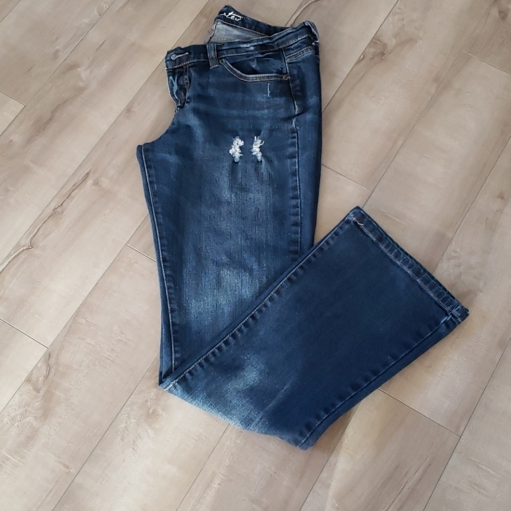WOMEN'S jeans